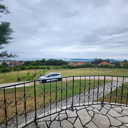 Horizon Apartment